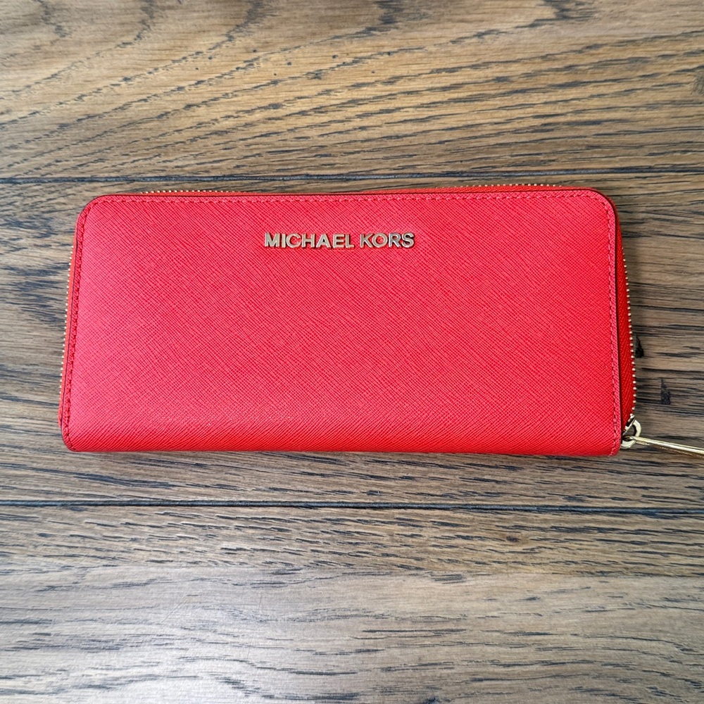 Michael Kors Zip-Around Leather Continental Wallet